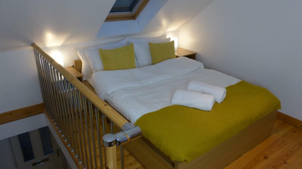 Epicsa - Family & Corporate Stay Mews Apartments With Free Parking CBG Exterior foto