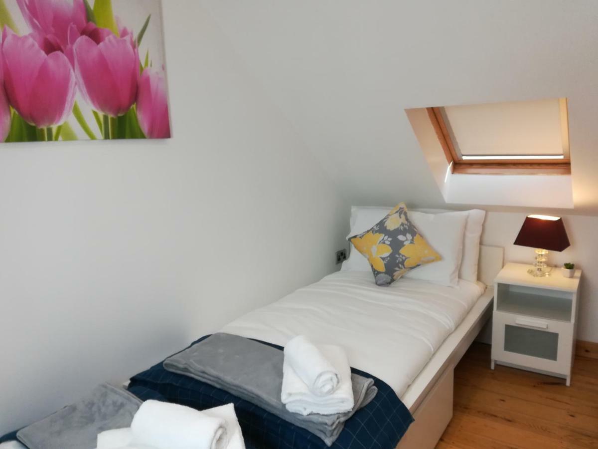 Epicsa - Family & Corporate Stay Mews Apartments With Free Parking CBG Exterior foto